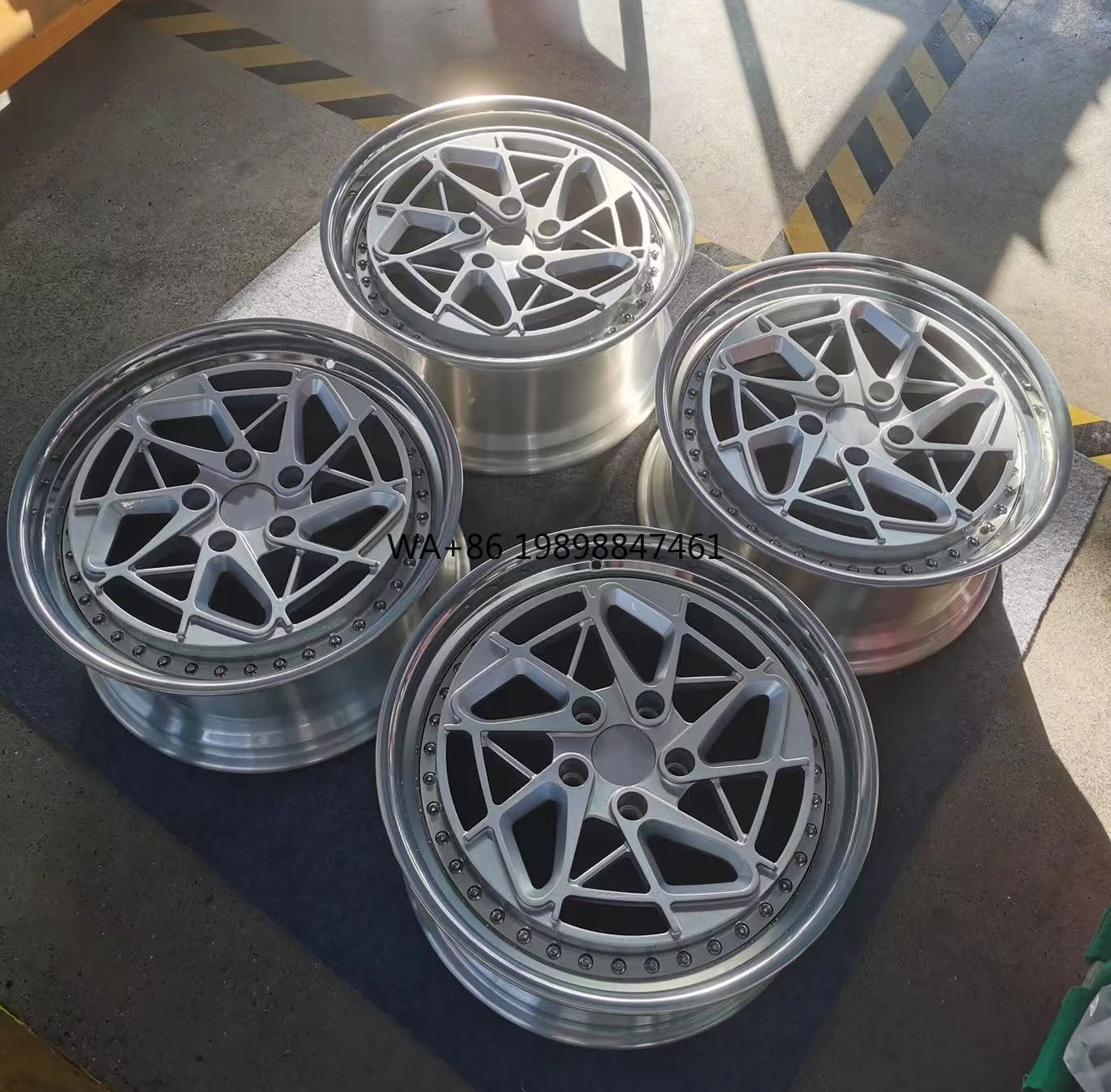 

Factory 17 18 19 20 21 22 23 Inch 2 Pieces Multi-Spokes Staggered Deep Racing Rims PCD 5x112/120/130 Classical Forged Car Wheels