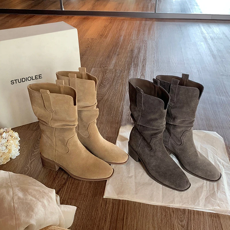 Damen Vintage Wildleder Western-Stiefel mit mittelhohem Schaft, eckiger Zehenpartie, Blockabsatz, Zuziehlasche, gestapeltem Falten-Design, zweifarbig, lässig