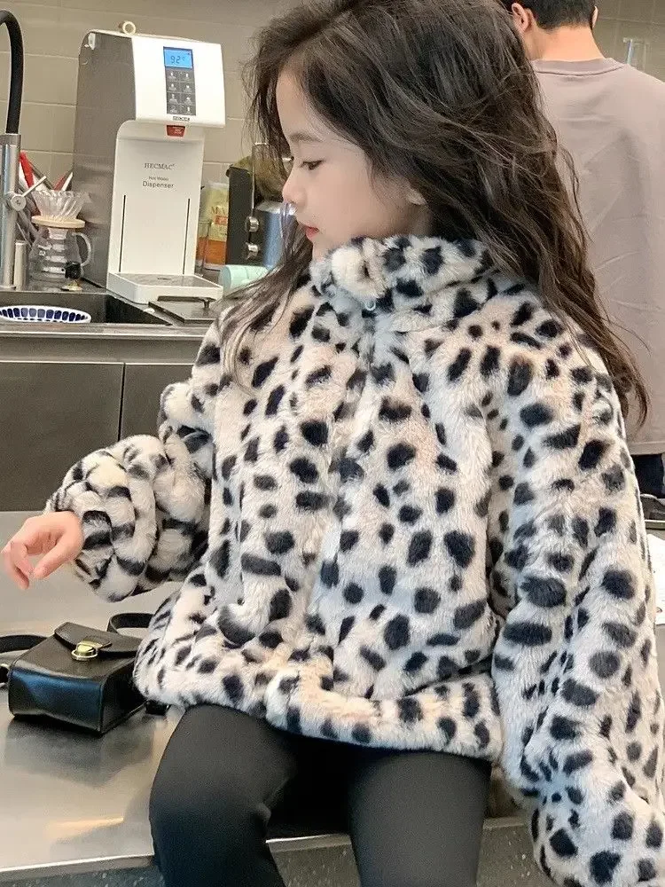 Children\'s Coat Faux Leather Jacket with Leopard Print 2024 New Girls Korean Winter Loose and Thickened Baby Plush Tops