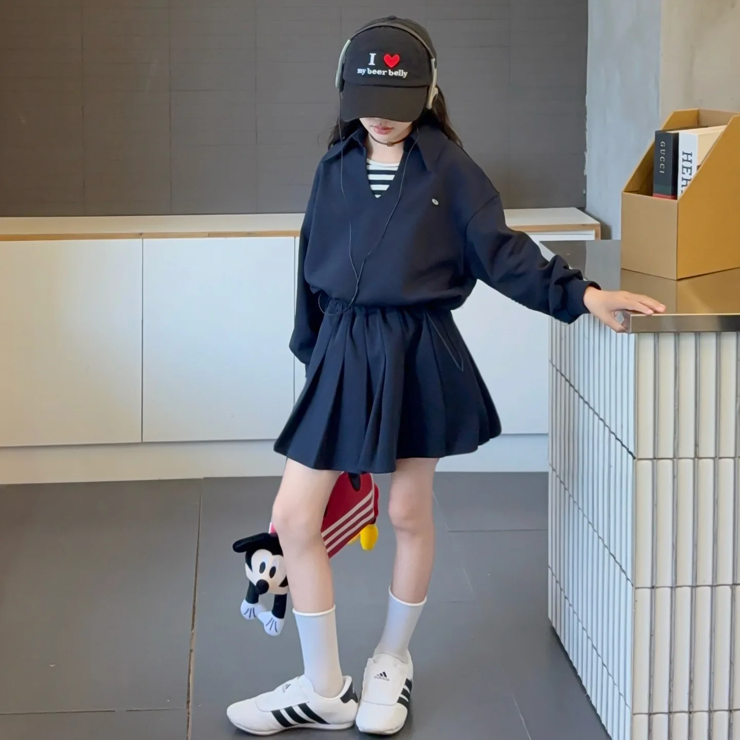 

Korean Autumn Kids Girls 3pcs Outfit Striped Undershirt+Turn Down Collar Sweatshirt+Pleated Skirt Children Girls Daily Sets