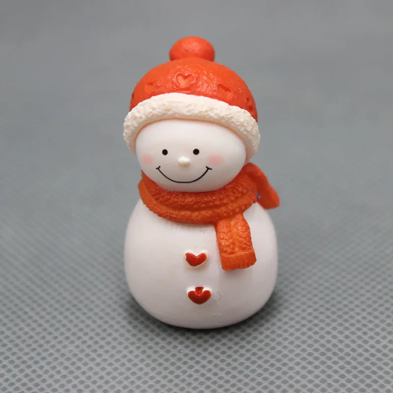 

Christmas Snowman Ornament with Hat Desktop Ornament Toy Handmade Snow Scene Decoration Doll Kawaii Student Women Accessories