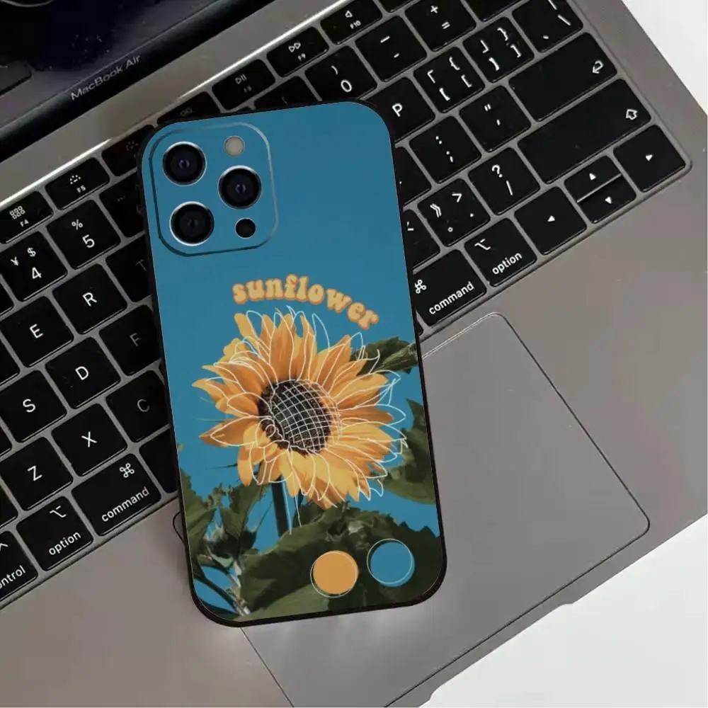 حافظة هاتف جميلة على شكل S-Sunflower لهاتف iPhone 17,16,15,14,13,12,11 Plus، Pro Max، XS، غطاء أسود من السيليكون الناعم