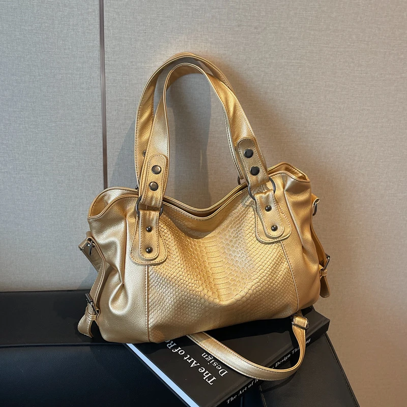 

Crocodile Pattern Messenger Bag Classic Retro Light Luxury Daily Versatile Gold Large Capacity Bucket Travel Shoulder Tote Bag