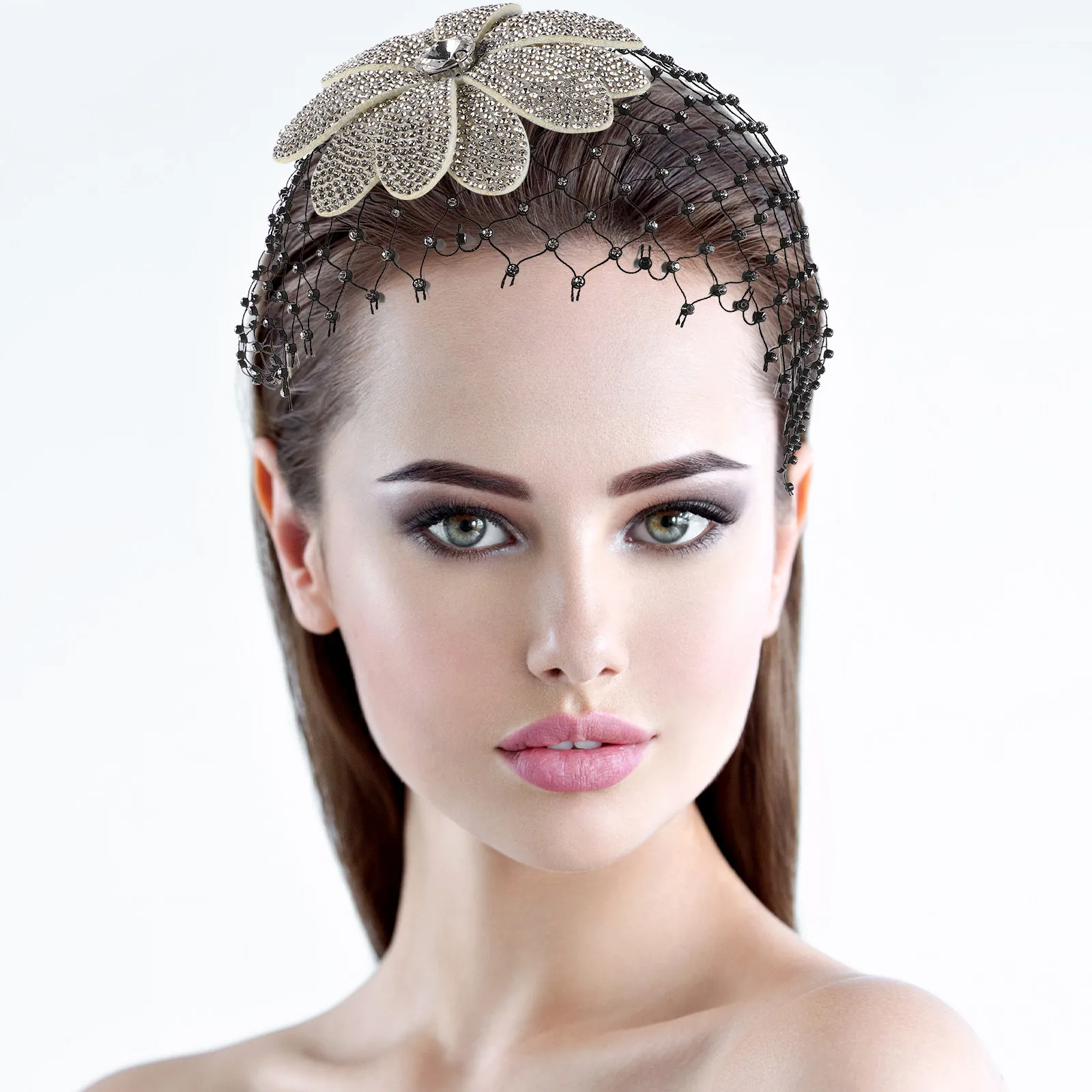 

Женская винтажная шляпка-сетка с цветами и стразами, элегантная головная уборная шапочка с цветами для свадеб, вечеринок и торжественных мероприятий, блестящая сетка для волос