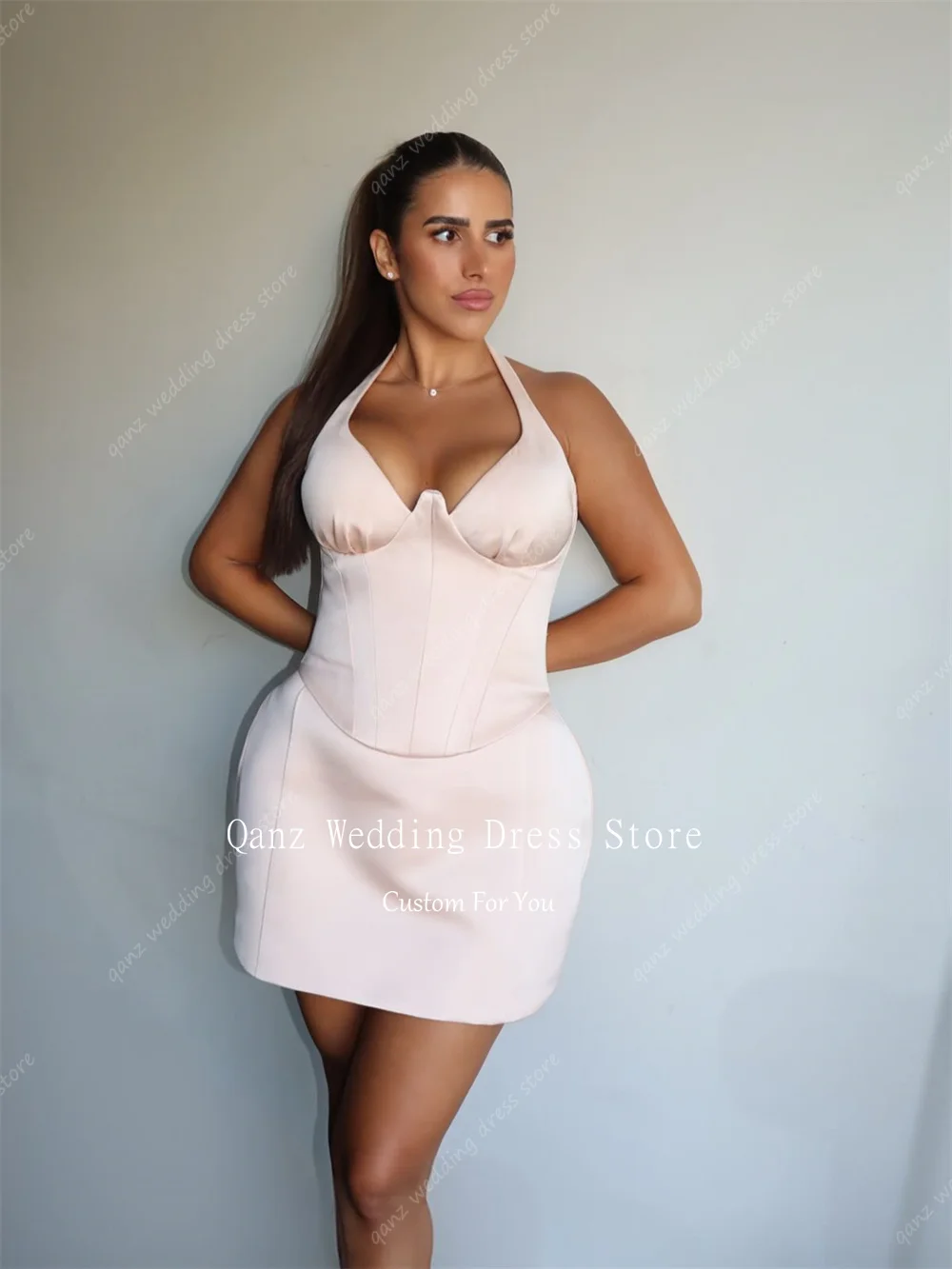 Qanz Blush Pink Satin Prom Dresses Halter Neck Mini Vestido De Festa Above Knee Sexy Sleeveless Birthday Party Gowns Customized