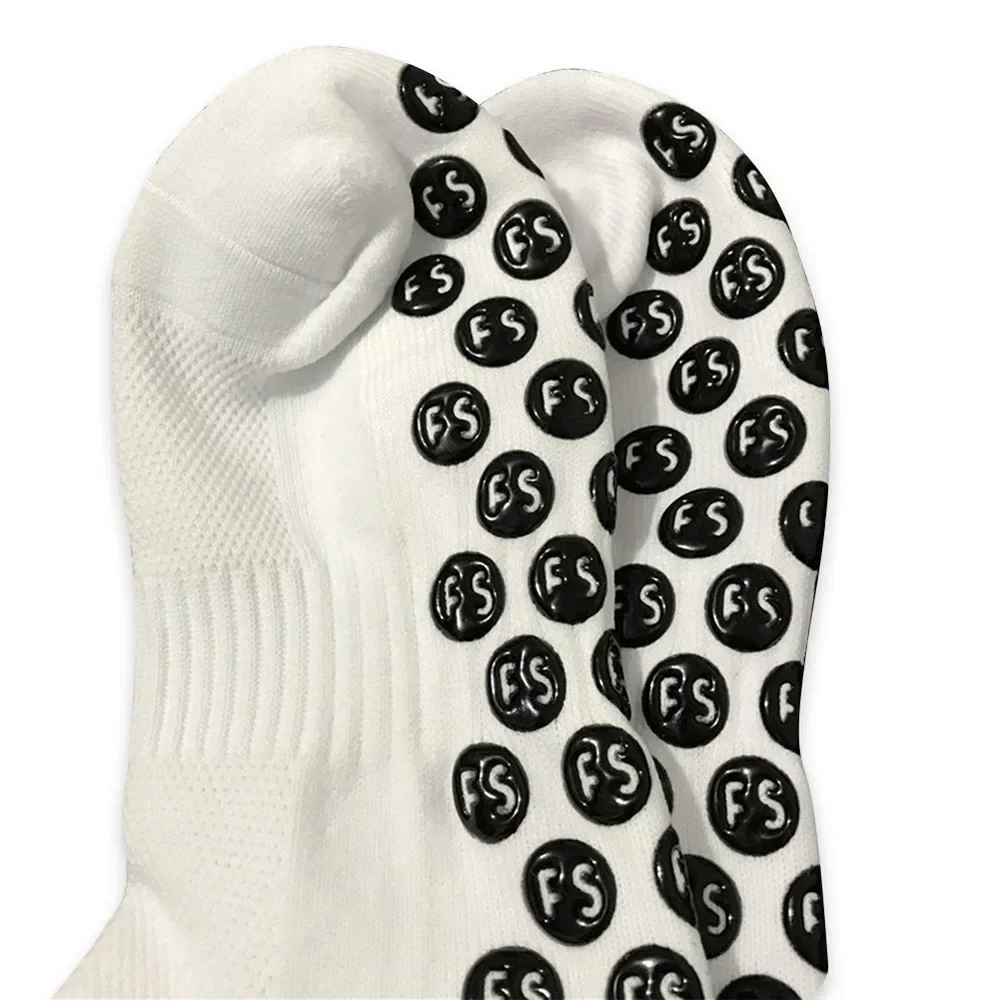 1Pair Football Socks Round Silicone Suction Antislip Soccer Socks Athletes Professional Game Training Socks Men Women