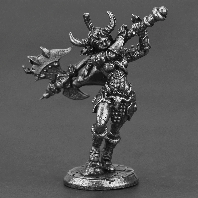 Metalowy żeński żołnierz wojskowy Zabawki Gra planszowa Miniaturowa ozdoba Akcesoria Model Figurki akcji Figurka wnętrza samochodu