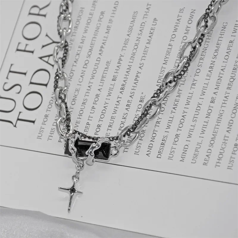 2024 Retro Black Zircon Star Necklace For Women Men Trend Titanium Steel Punk Nk Chain Unisex Jewelry New Couple Accessories