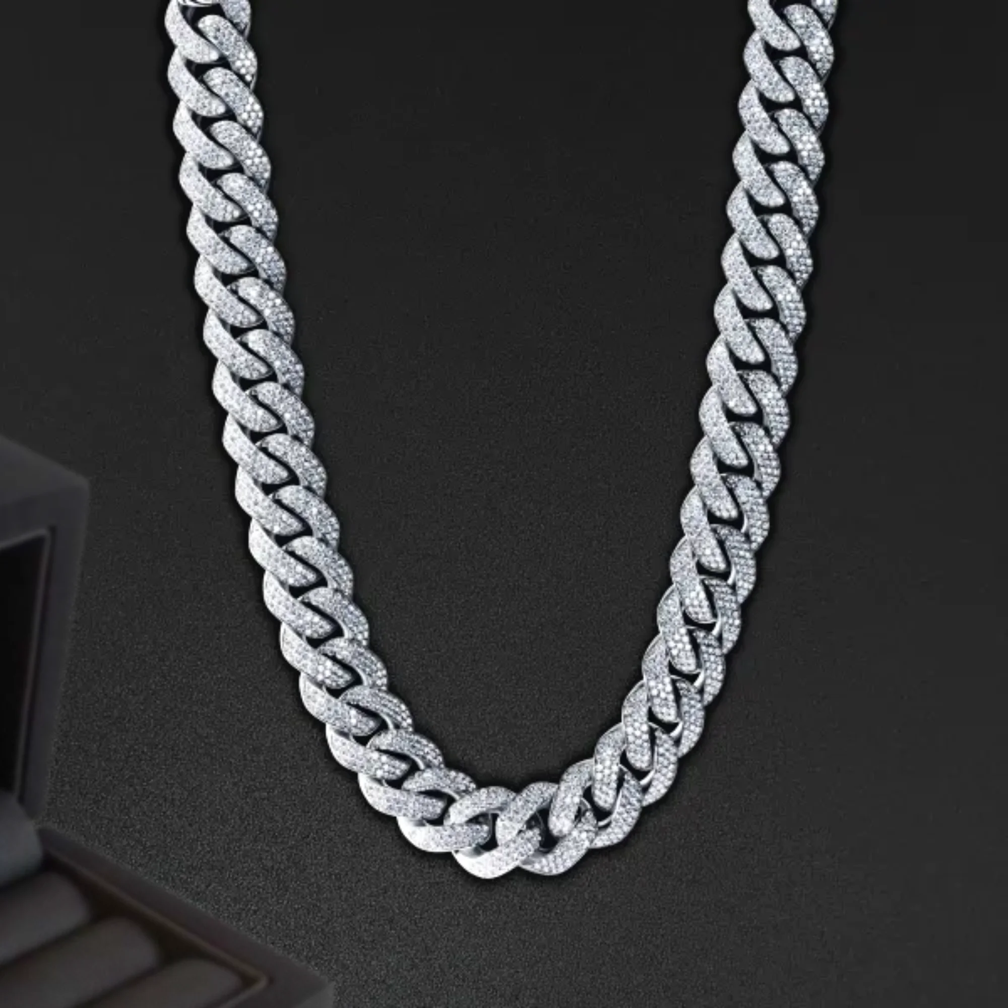 

Rapper Jewelry 925 Sterling Silver Customized Iced out Diamond New Fashion with White Diamonds Unisex Hip Hop Style Chain