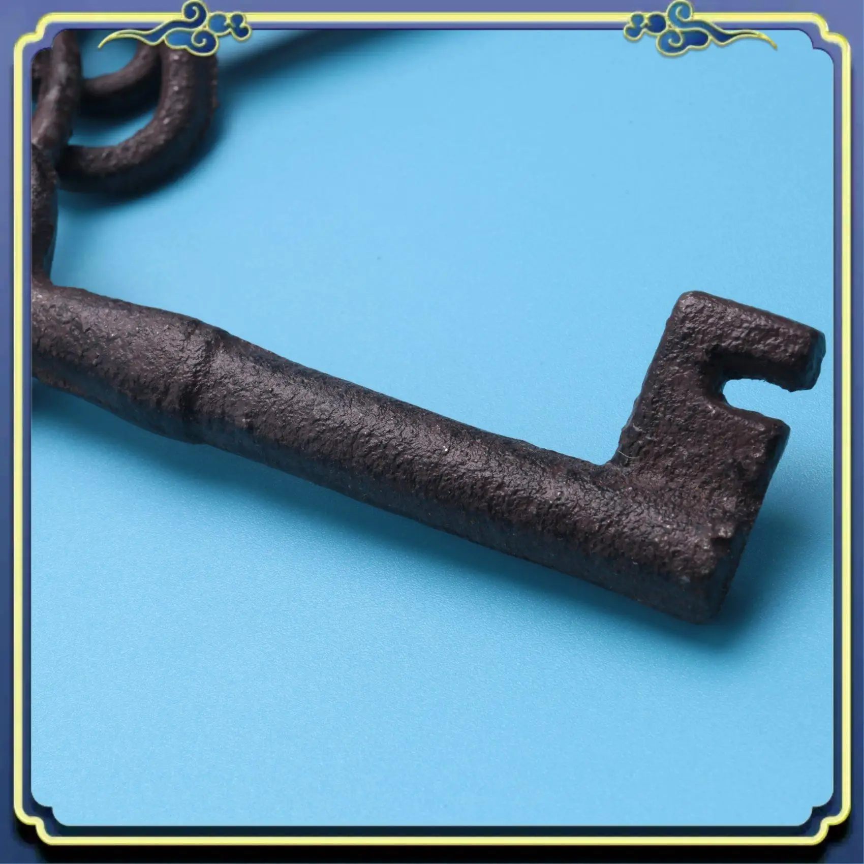 Pirate Treasure Chest Keys Set,Key Ring Antique Style,Rustic Cast Iron Skeleton Key Wall Decor, Costume Prop (5 Keys) Eco-Friend