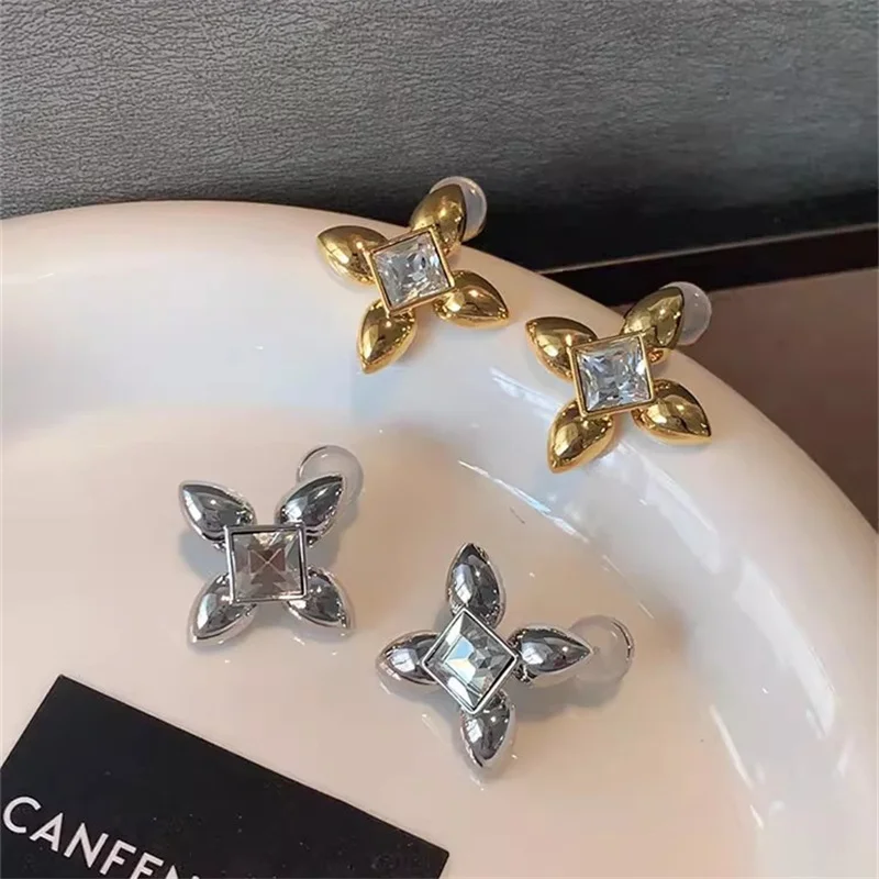 الفرنسية بسيطة ستار ساحة الزركون أقراط للنساء أزياء رائعة الراقية يشعر تألق كل مباراة مجوهرات هدايا