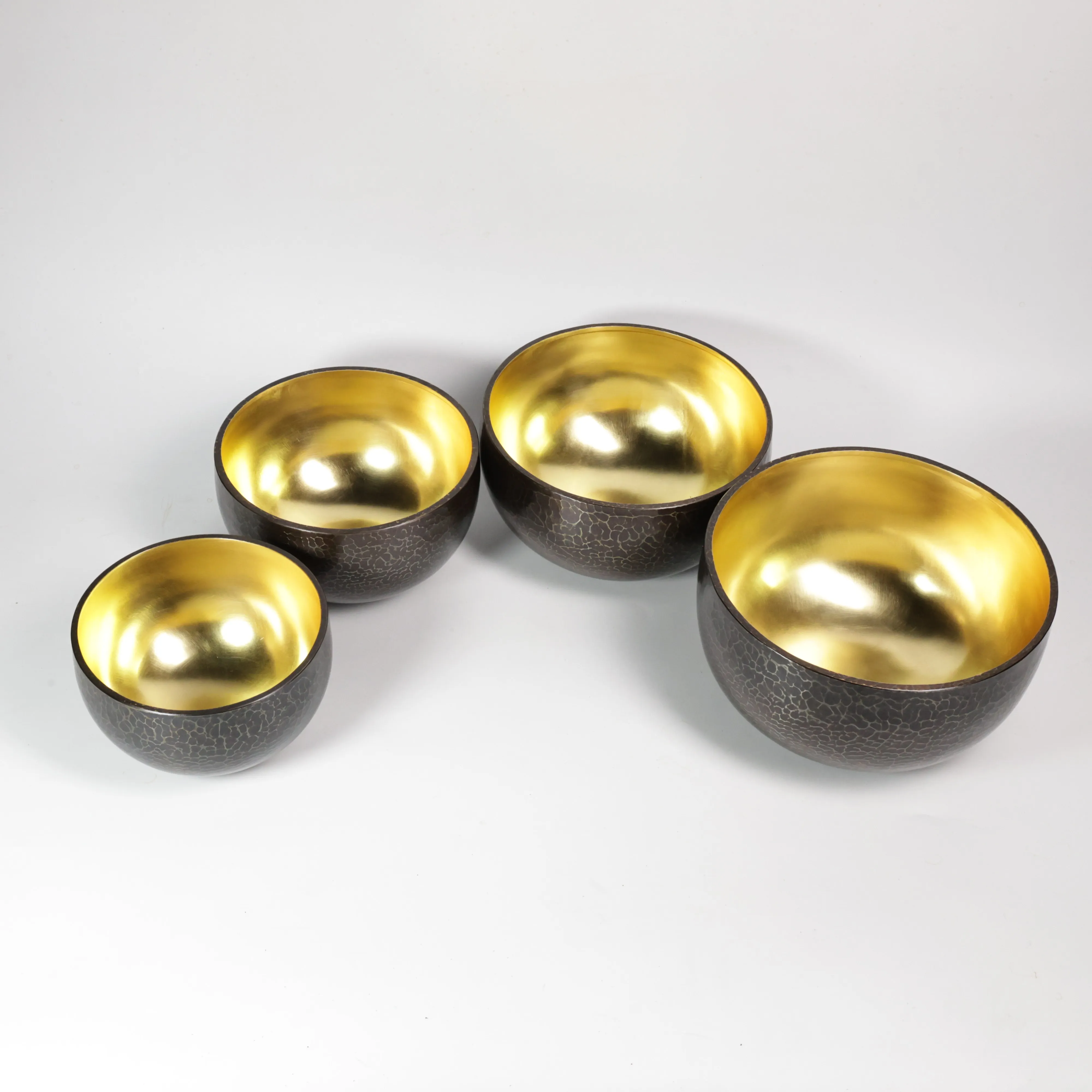 Modern Eco-Friendly Copper Singing Bowl 4 Sizes Available Healing Desk Decor for Office & Zen Space