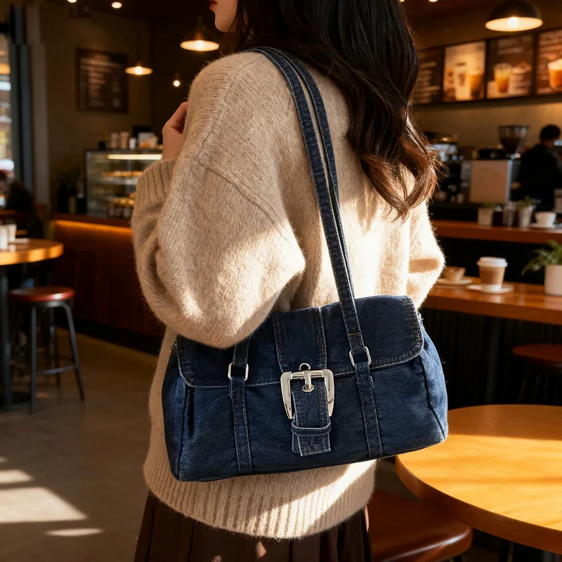 

Fashion Niche Design New Trend Denim Bag 2026 Winter New High-end Texture Underarm Large Capacity Comfortable Shoulder Bag