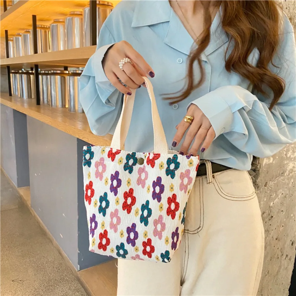 

Fashion Wrinkle Mini Handbag Cotton Ruffle Foldable Cloth Bag Flower Print Lunch Bag Women Girl