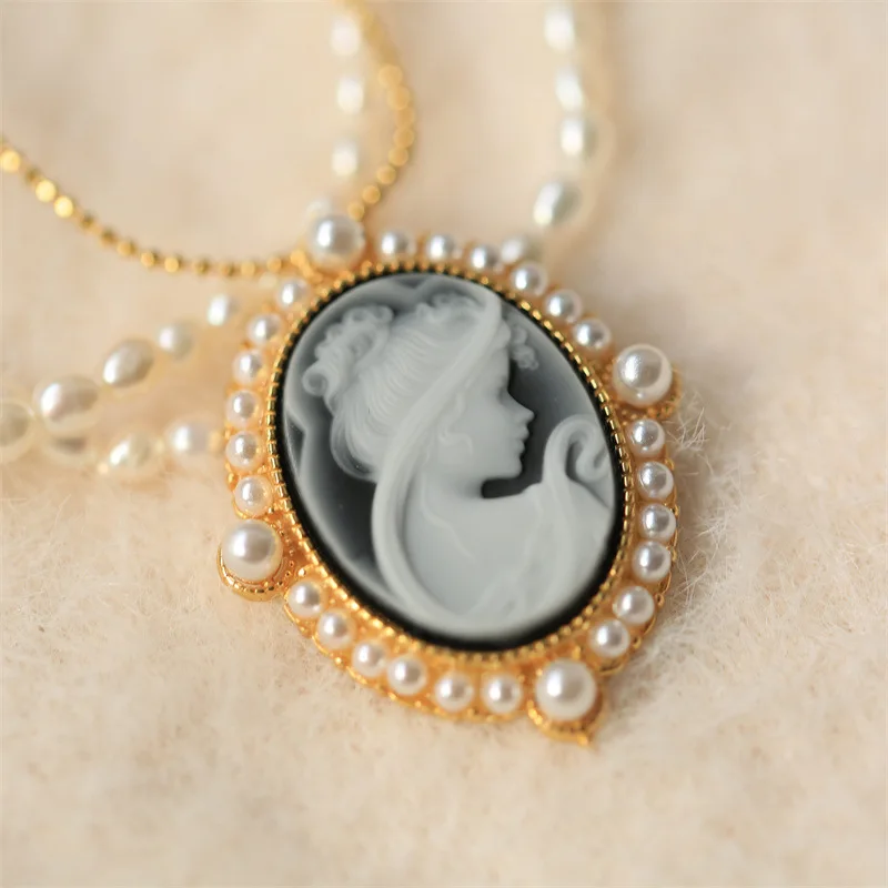 Stunning 925 Silver Inlaid Agate Cameo Pendant for Women – Factory Direct Sales for Gifts
