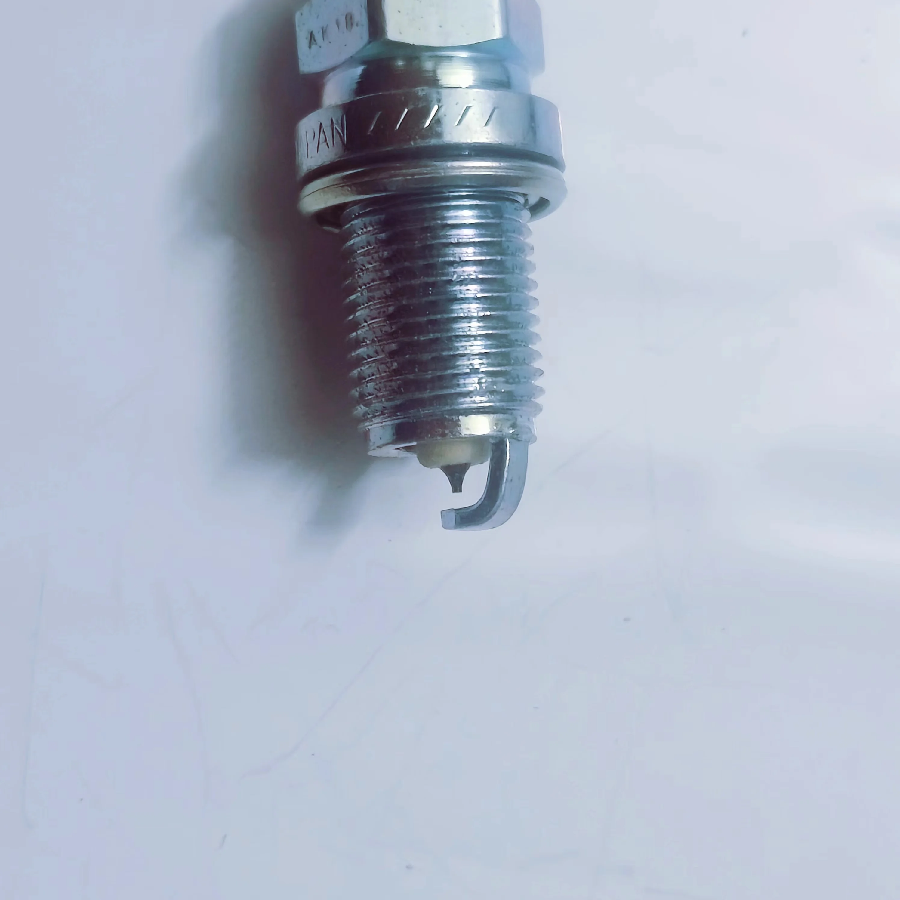 4 6 Pcs  Spark Plug Iridium BKR6EIX-11 FOR 3764  BKR6EIX11  CHEVROLET TOYOTA MITSUBISHI LEXUS FORD ACURA AUDI