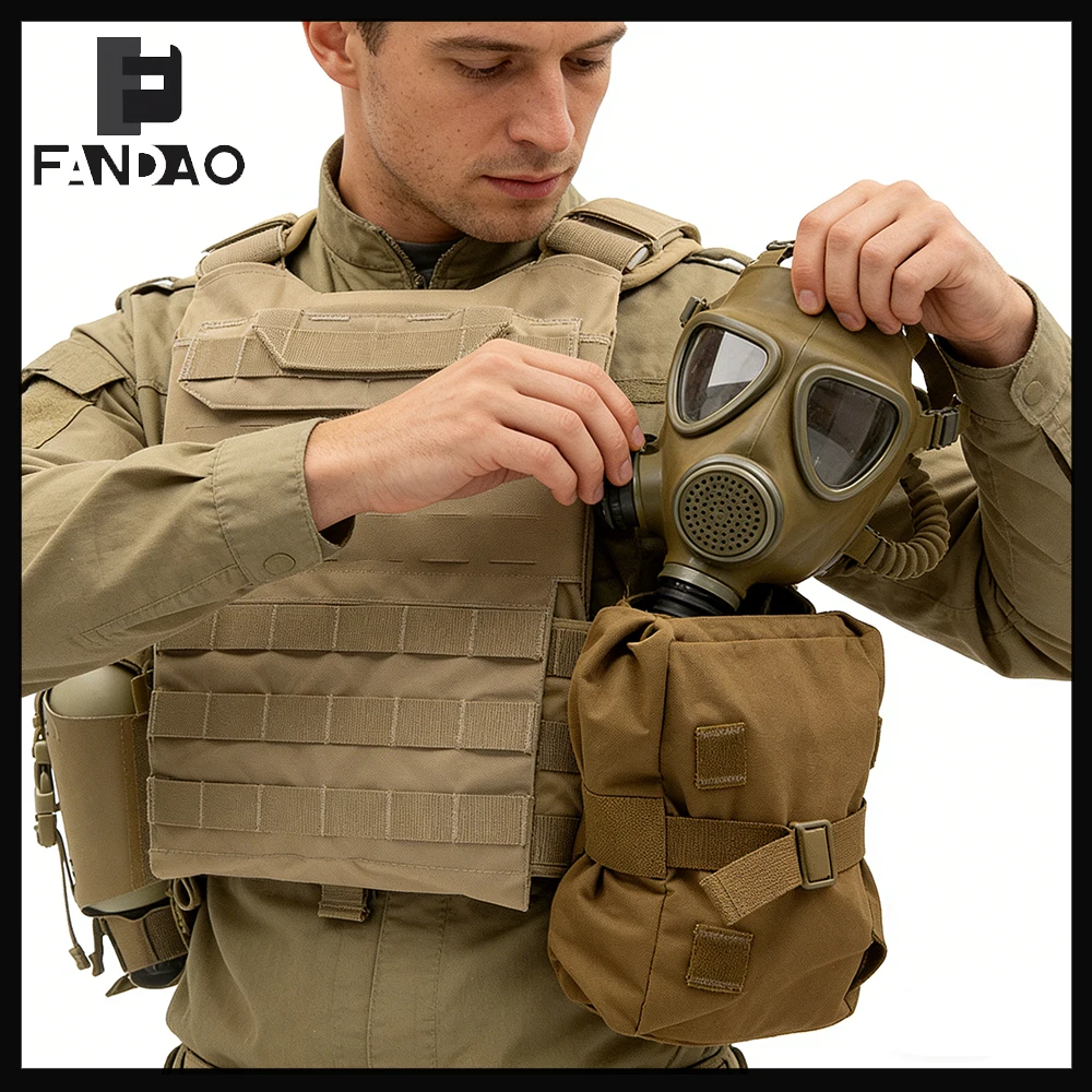 

Tactical Gas Mask Pouch Airsoft Compact Gas Mask Universal Side-Opening Pack Molle Vest Accessory Bag for CS Hunting Camping