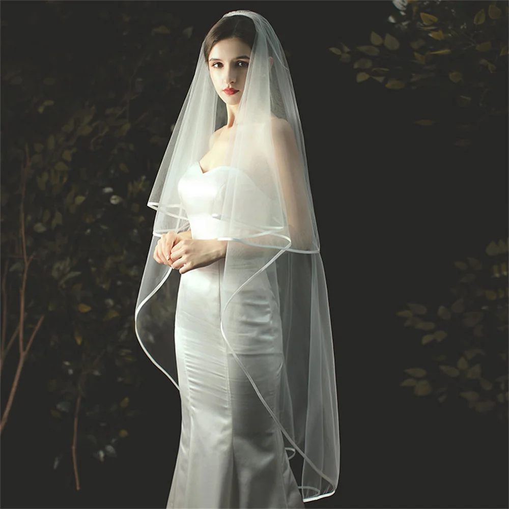 Center Cascade Bridal Veil com pente para despedida de solteira, Ivory Wedding Veil, 2 Tiers Ribbon Edge, White Ivory