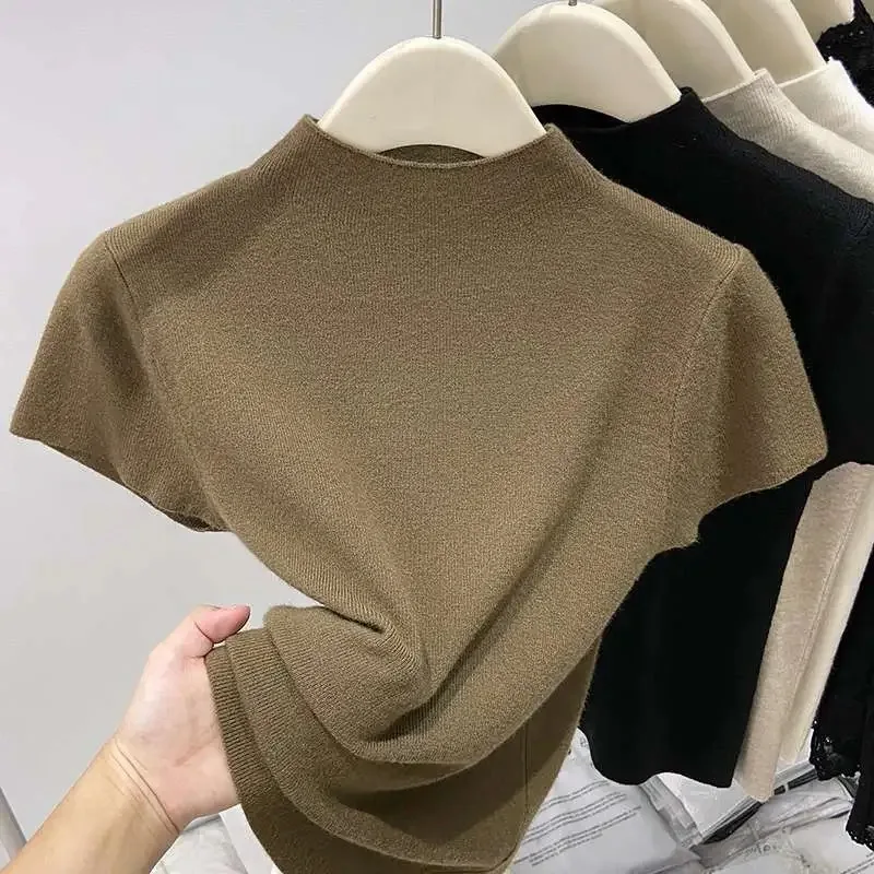 

Women's Solid Color Mock Neck Short Sleeve Knit Top Slim Fit Stand Collar Base Layer T-Shirt For Spring