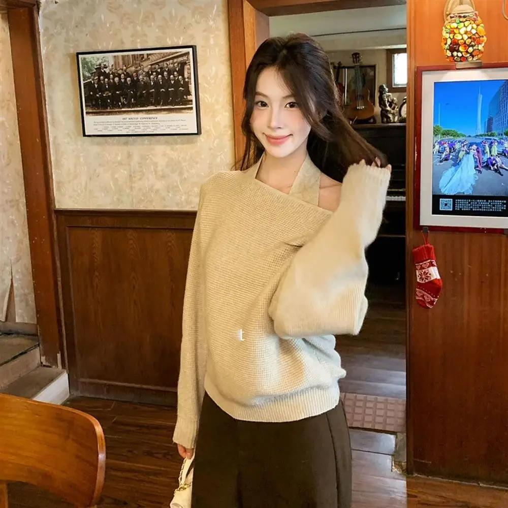 Unique Beautiful Spring Fashion Set One Shoulder Sweater Neck Hanging Vest Two Piece Set Long Sleeve Warm Women's Clothing