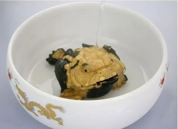 Creative Color Changed Toad Tea Pets Purple Mud Small Tea Pet Chinese Tea Set High Quality Tea Ceremony Decorations
