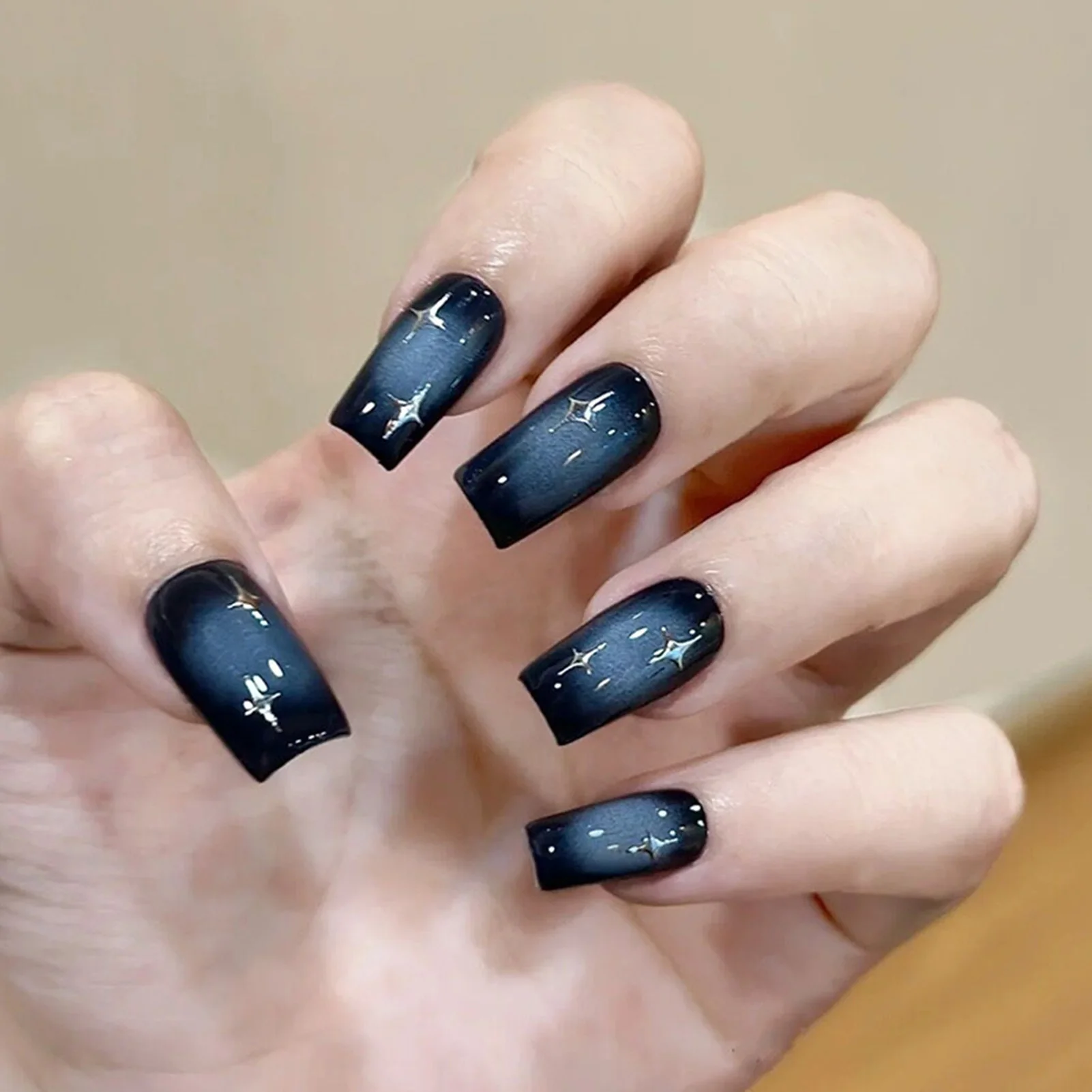 Gradient Black Fake Nails Y2K Girls Charms Press on Nails Silver Star Moon Printed Medium Length Ballerina False Nails Tips