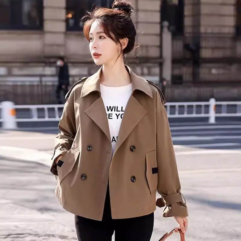 High End Double Breasted Trench Coat for Women Spring 2024 New Fashionable Loose Fitting Short Work Jacket Autumn Trench Coat