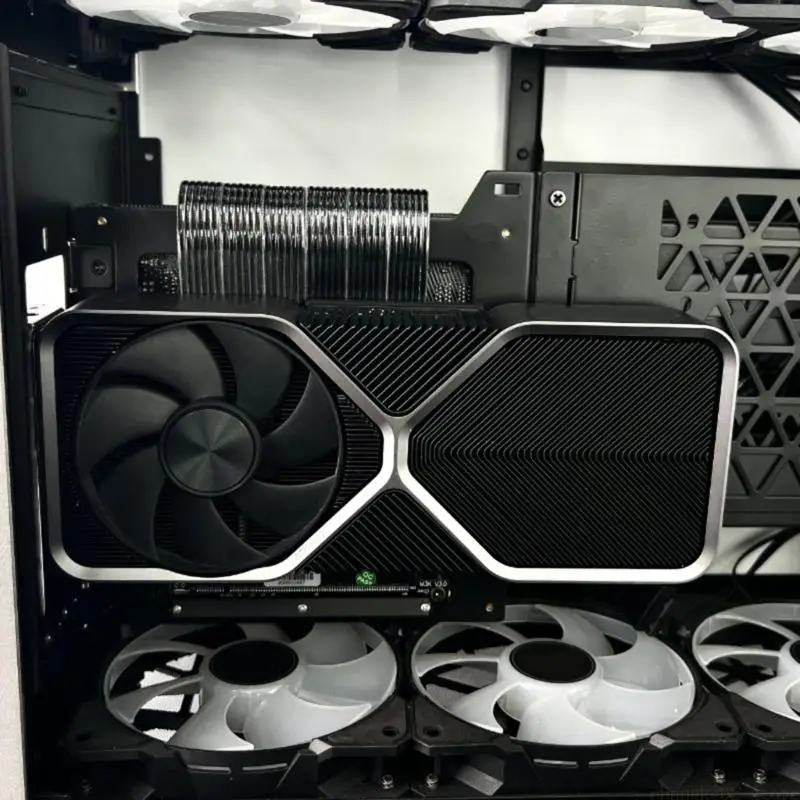 PCIe4.0 X16 Graphics Card Extension 20CM Length Supports High Bandwidth Data Transfer and Durability