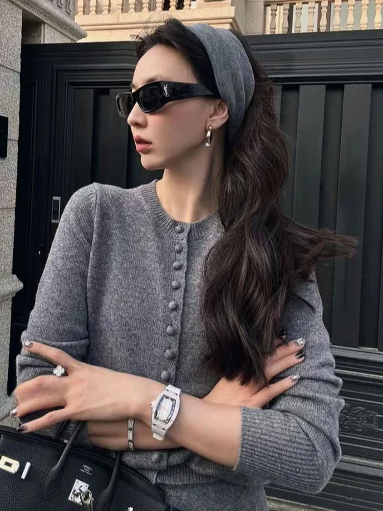 

Ele Pure Color Knitted Open Cardigan with Single Button Long Sve Camere Sweater Unique mat Faionable Luxury...