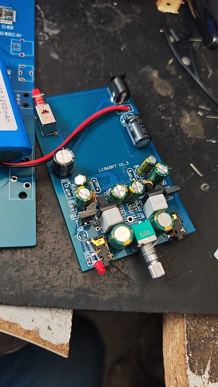 l1969-battery-edition-portable-pure-armor-headphone-amplifier-fever-portable-class-a-headphone-amplifier
