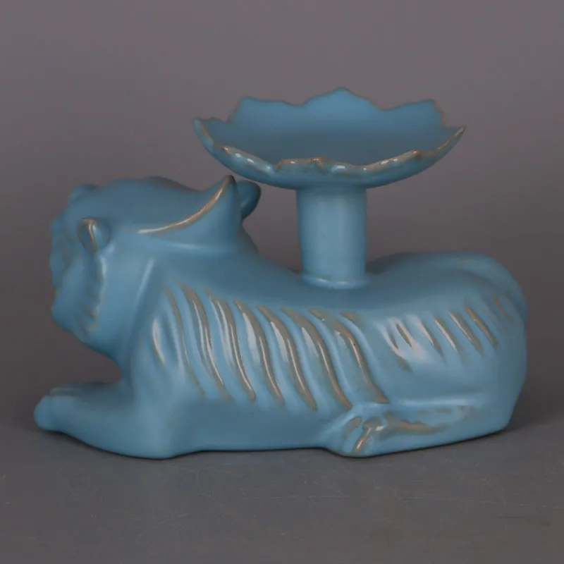 Song Dynasty Ru Ware Blue Glaze Lion Oil Lamp Replica Porcelain Home Decor Collectible