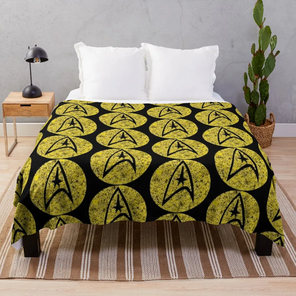 

Star Trek TOS Command Gold Insignia Paint Splatter Throw Blanket Sleeping Bag Winter beds Large Blankets