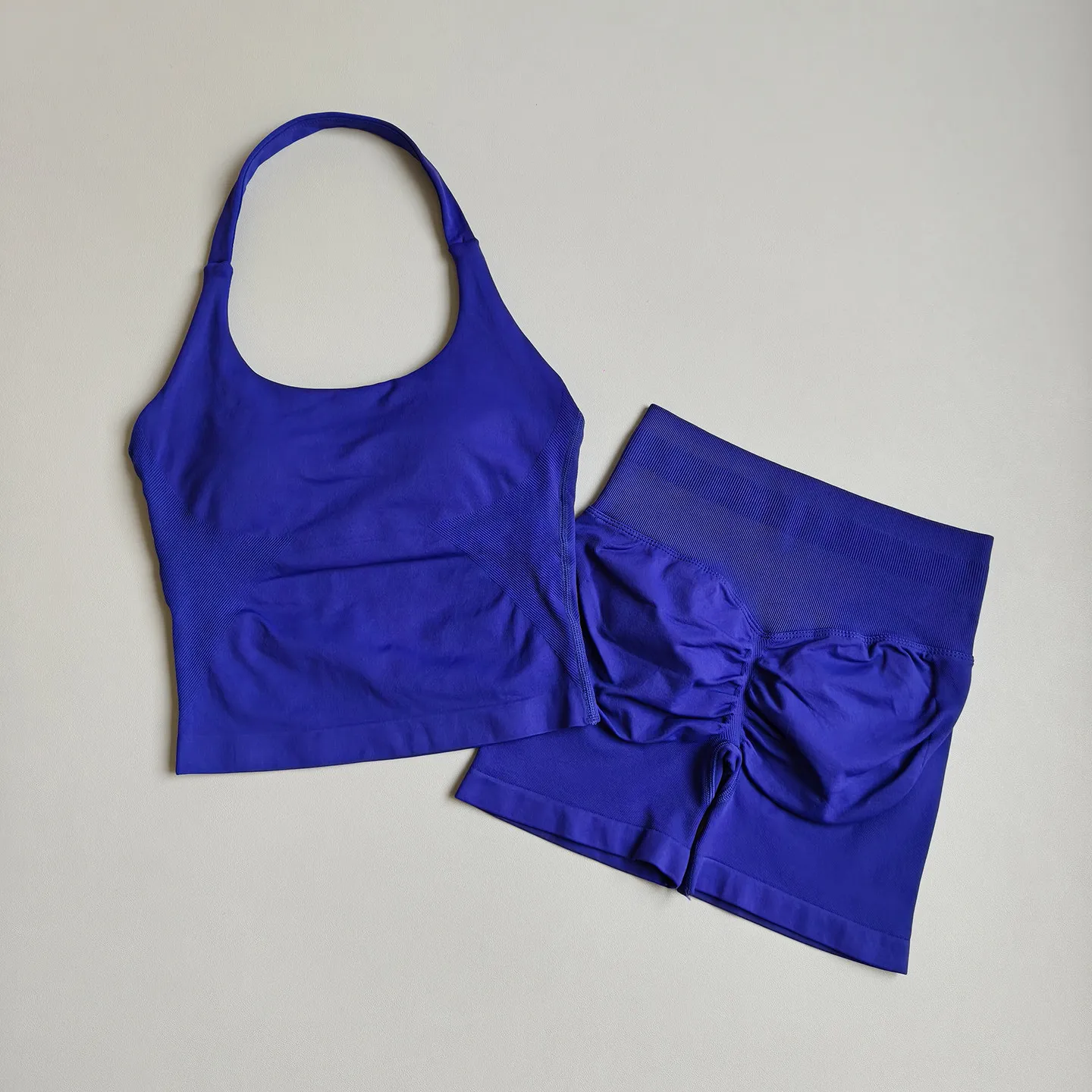 2-teiliges Damen-Sportset, Rückenfreies Neckholder-Top, Hochgeschnittene Nahtlose Dehnbare BHs, Shorts-Anzug, Fitness-Set, Workout-Bekleidung – Detail 9