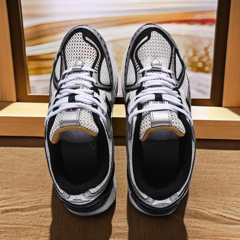 

Lined WarmBreathable walking casual sports shoes, mesh design, sweat - free strides