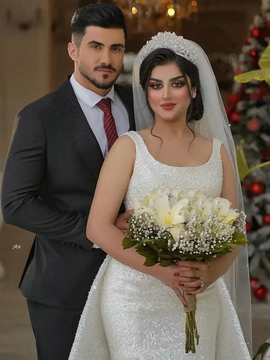 

Customized Heavy Handworks Sequined Pearls Mermaid Wedding Dresses With Detachable Train Sleeveless Saudi Arabic Bridal Gown