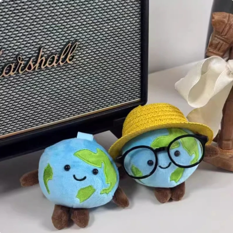 Ciondolo per borsa per bambola di peluche piccola terra da 10 cm, simpatico peluche, decorazione, portachiavi, ciondolo per auto, regalo a sorpresa per le vacanze