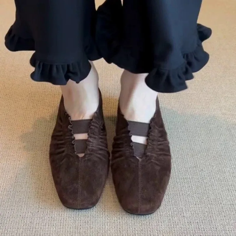 2025 صيف جديد أزياء المرأة ساحة تو مطوي شقة حذا فردي للسيدات المرأة عارضة تنوعا ماري جين مضخات