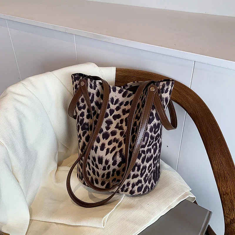 High End Fashion Versatile Leopard Print Bucket Bag for Women Trendy Niche Design Retro Shoulder Bag Tote Bag Женская Сумка