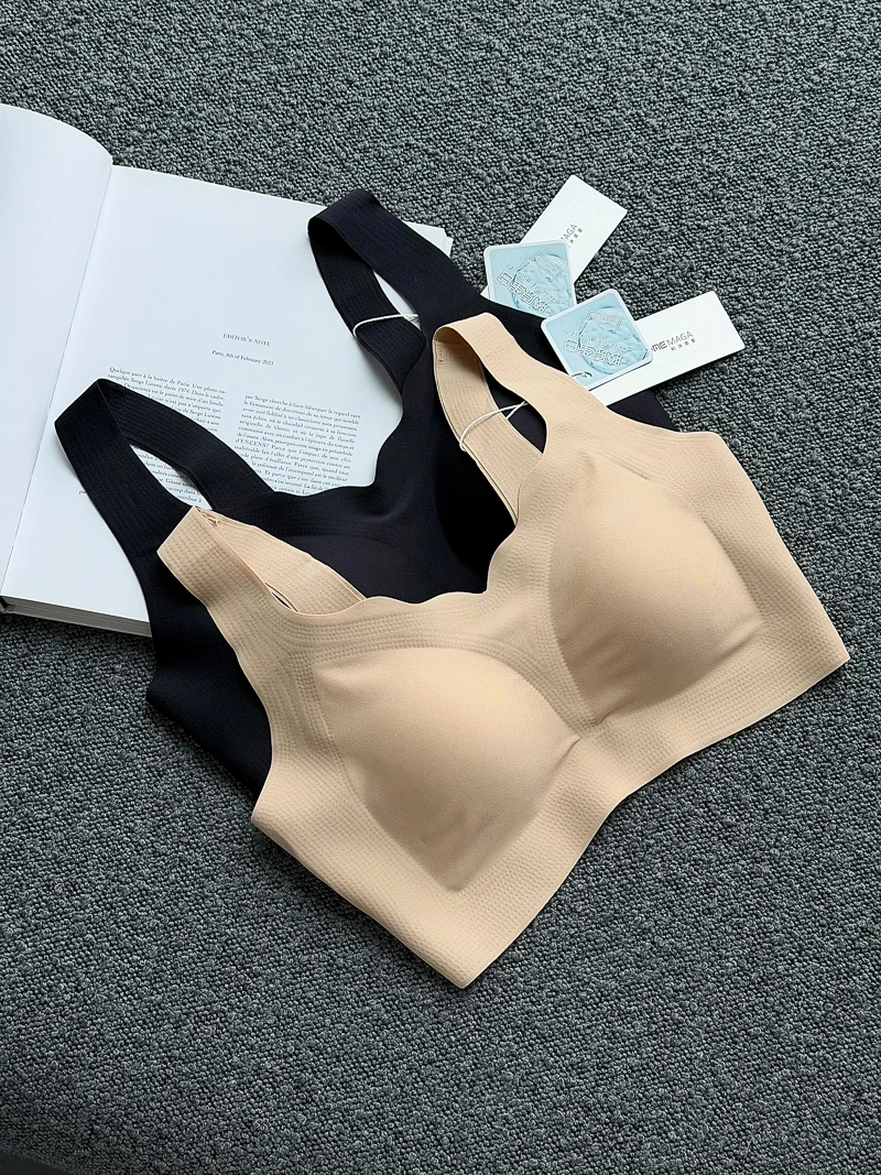alin-ladies-wireless-bra-seamless-comfortable-nylon-underwear-traditional-style-adjustable-straps-four-seasons-suitable-for-y