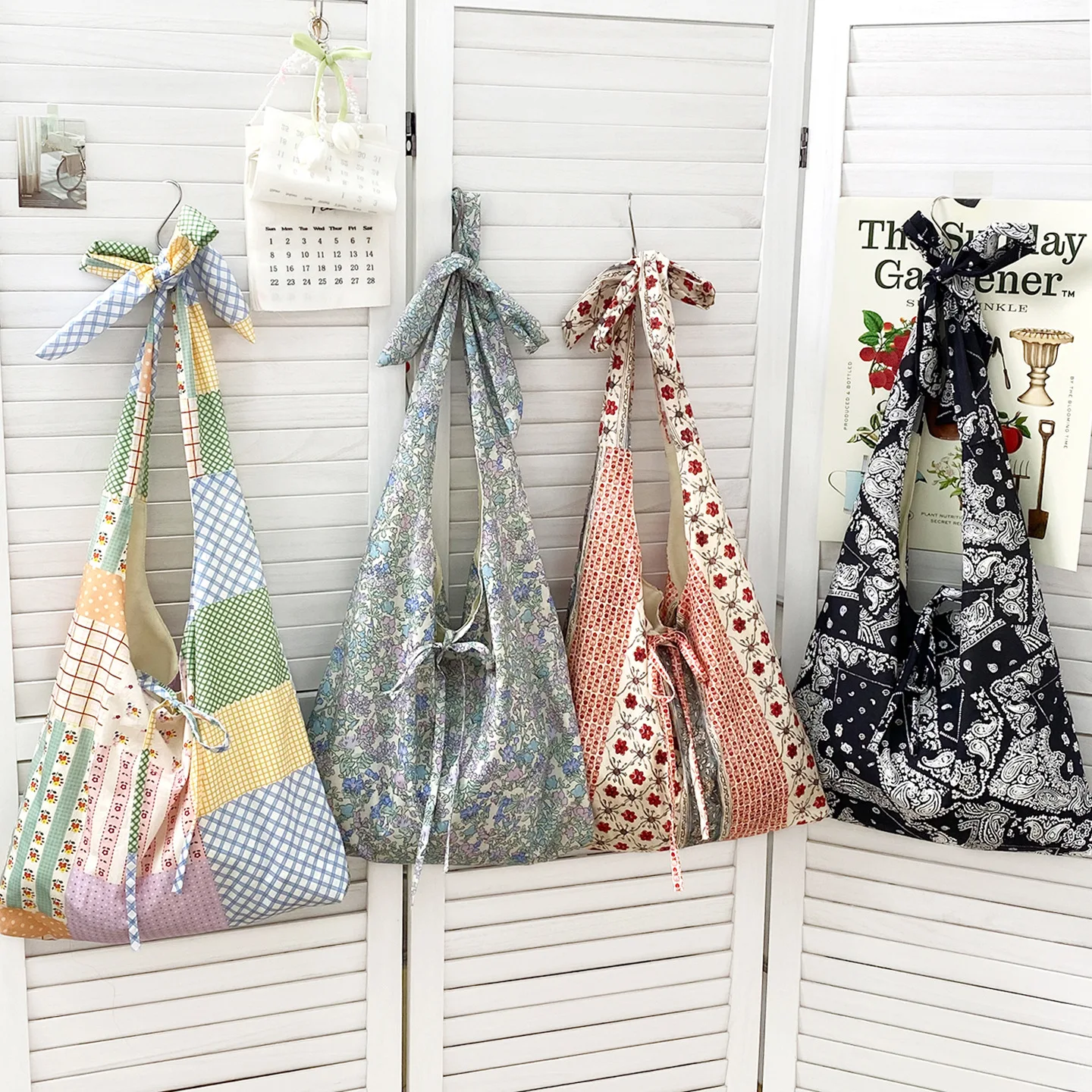 2026 New Women Korean Style Floral Print Canvas Crossbody Bag Retro Laid‑Back Vibe Dopamine Bright Casual Cloth Handbag
