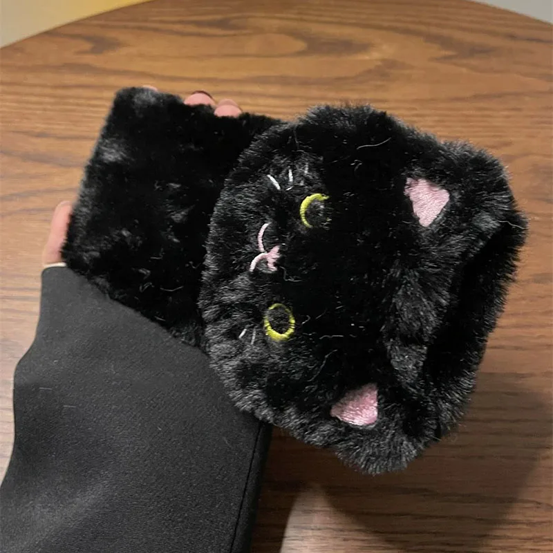 3D Embroidery Cat Warm Plush Soft Phone Case For OPPO Realme C75 14 Reno 13 12 11 13F 12F 11F A3 A5 A80 Find X8 Phone Case Stand