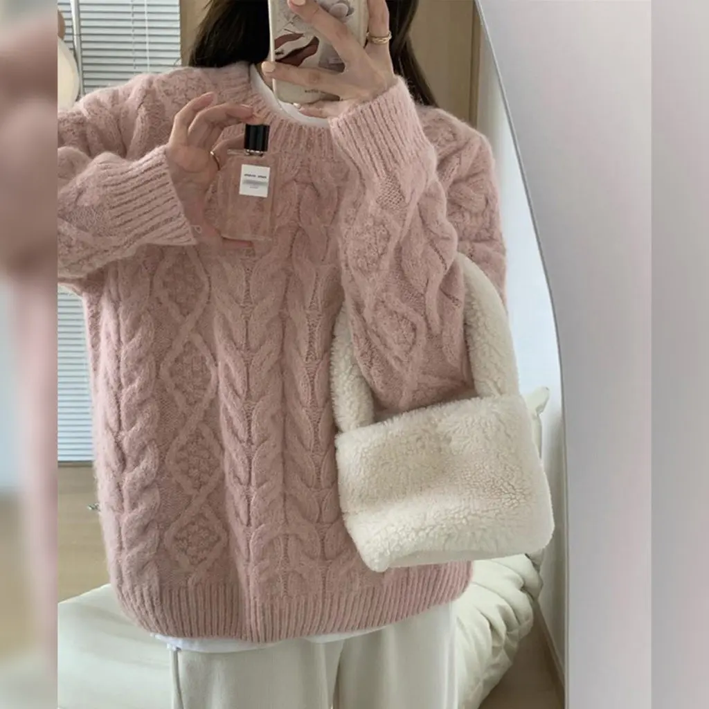 

Pink Twist Pullover Sweater for Women Korean Style Soft Waxy Loose Fit Thickened Knitted Top for Autumn Winter