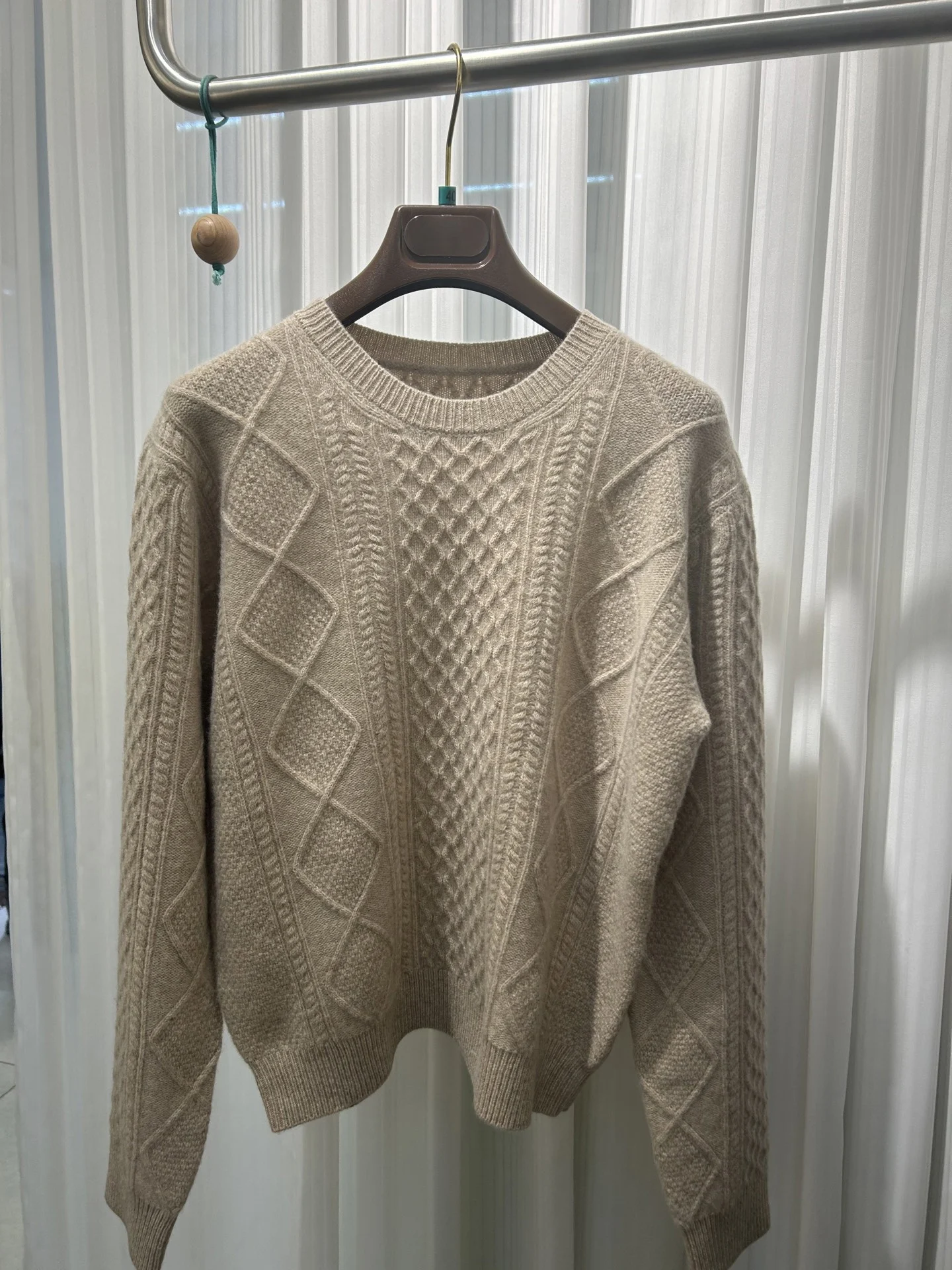 

Новый осенне-зимний высококачественный 3D мягкий и удобный свободный верхняя одежда с круглым вырезом и длинными рукавами, утягивающий вязаный свитер