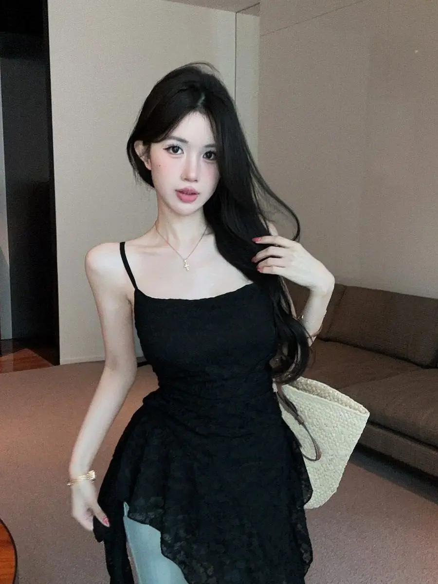 Pure Desire Lace Fish Tail Top Women's Summer New Style Mid-Length Layering Sexy Strap Vest Korean Casual U-Neck Polyester