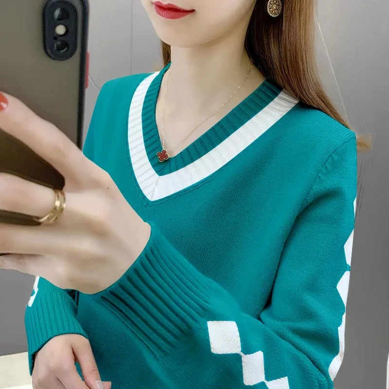 New Women Sweater Autumn Winter V-neck Knitwear Long Sleeve Color Block Sweater Pullovers Lady Cheap Quality Jumper Knitted Tops