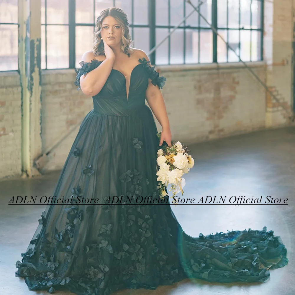 

Black Wedding Dress Plus Size Customized Off Shoulder V Neck Pleat Handmade Flowers Bridal Gown A Line Gothic Bride Dresses