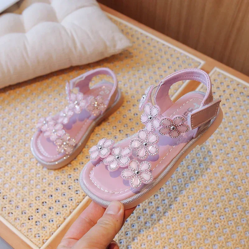 Summer Fashion Kids Comfortable Elegant Cute Flower Crystal Beautiful Baby Girls Children Sparkling Princess Flat Bottom Sandals