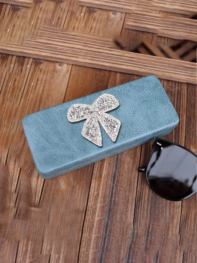 

Portable Eyewear Case for Women Faux Leather with Fine Velvet Vintage Crystals & Leaf Decor, Twisted Art