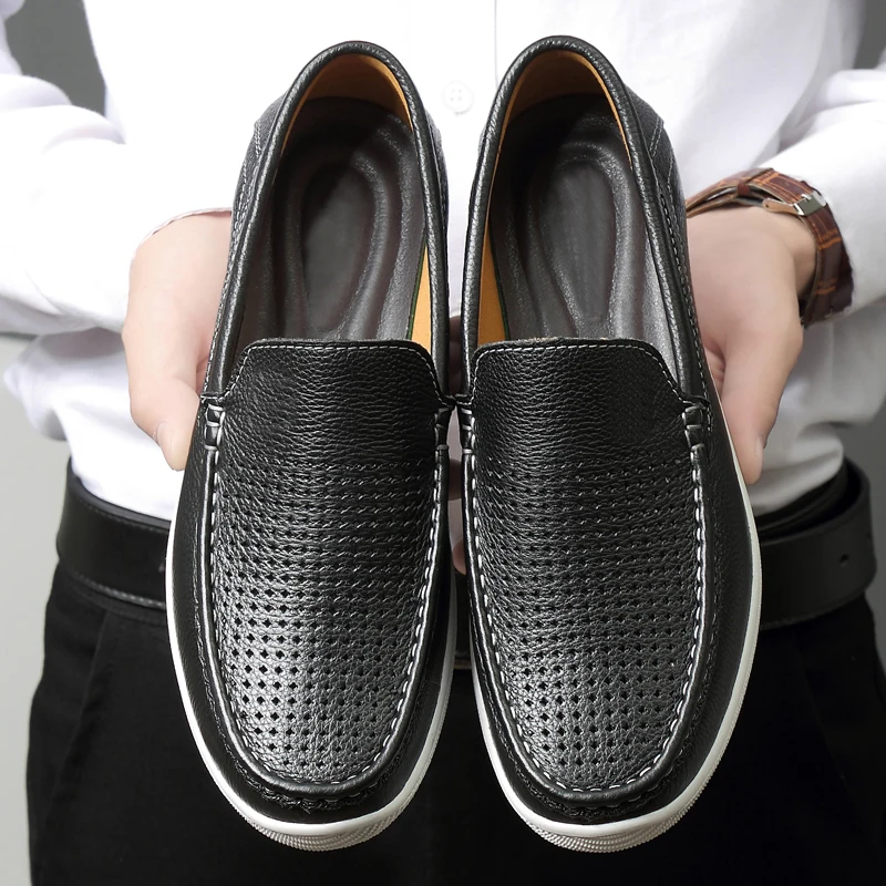 Fashion Brand Summer Hollow Style Soft Loafers Genuine Leather High Quality Flat Casual Shoes Breathable Men Flats Driving Shoes