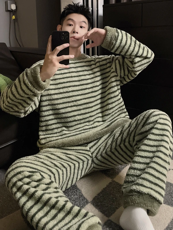 DAIMELU green striped men pajamas long sleeved winter coral fleece thickened large size fattened half fleece warm loungewear set